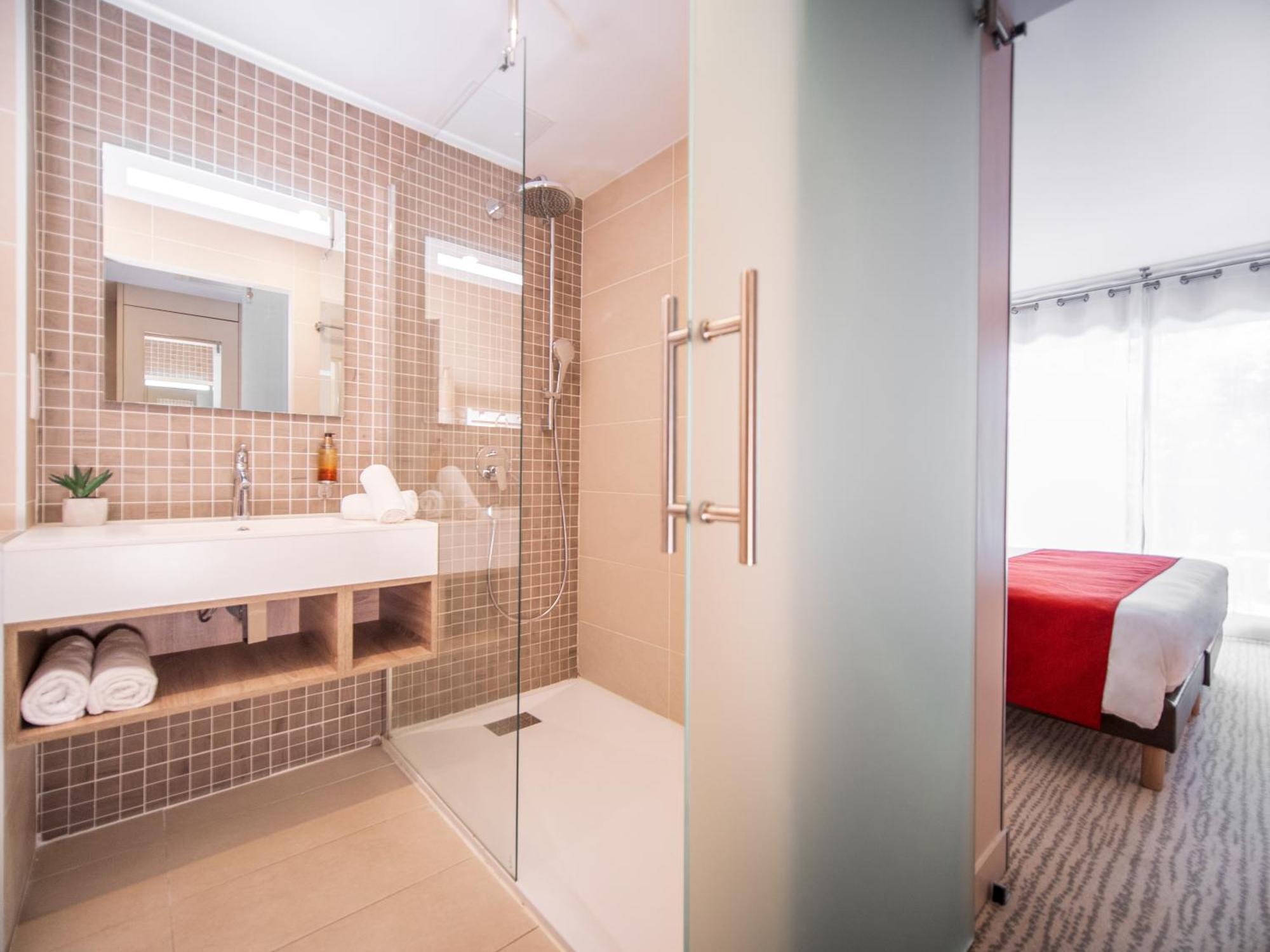 Hotel & Spa Vitalparc, The Originals Collection ลากาโน ภายนอก รูปภาพ