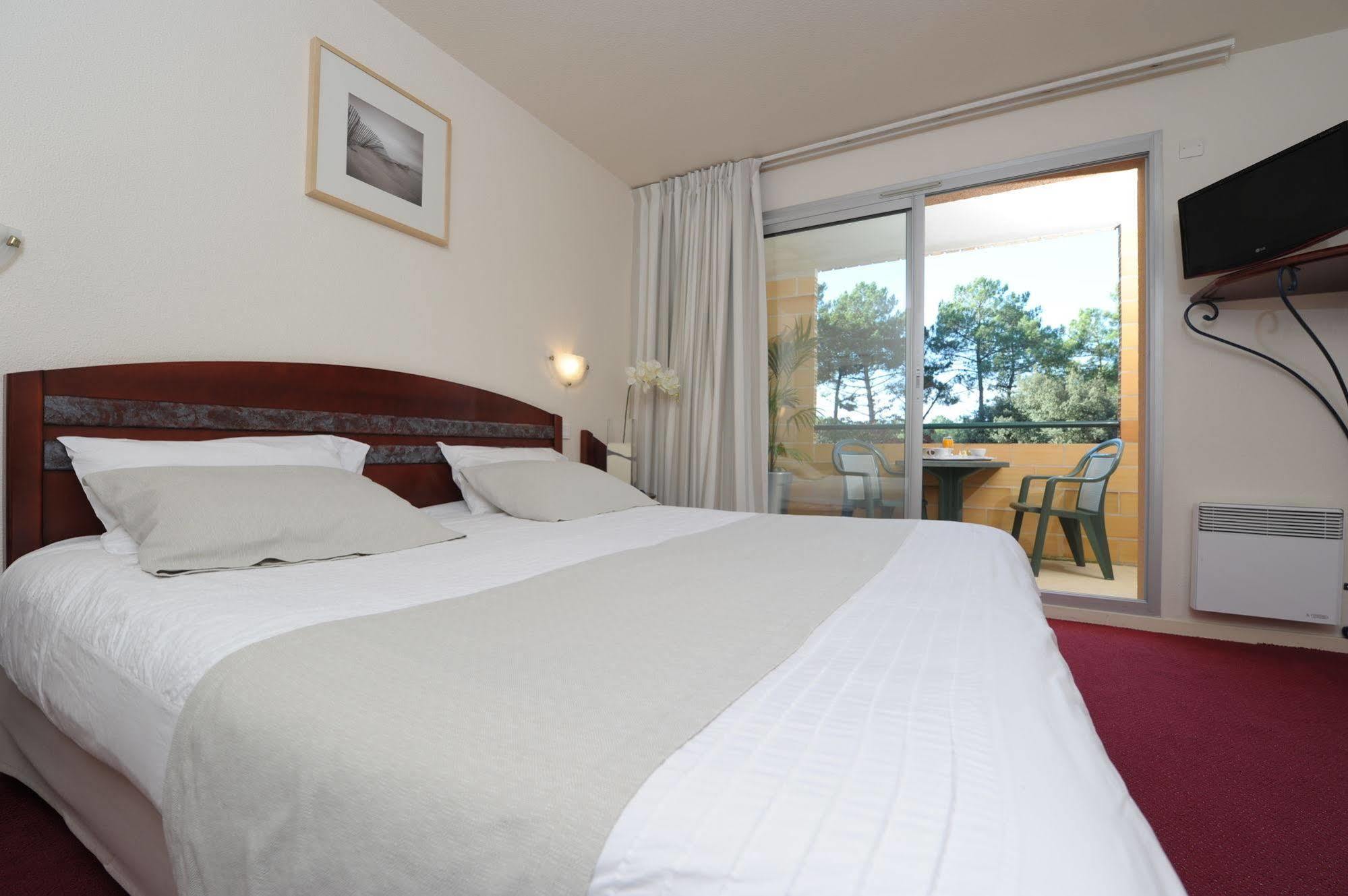 Hotel & Spa Vitalparc, The Originals Collection ลากาโน ภายนอก รูปภาพ